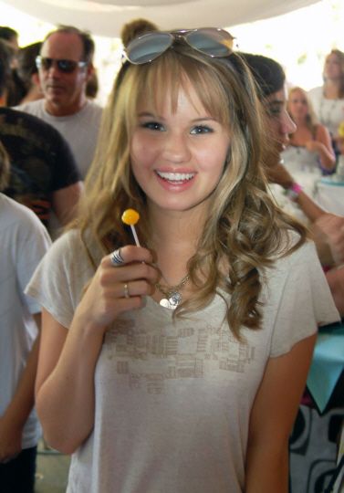 debby_ryan_dum_dum.jpg